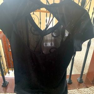 Black work out top